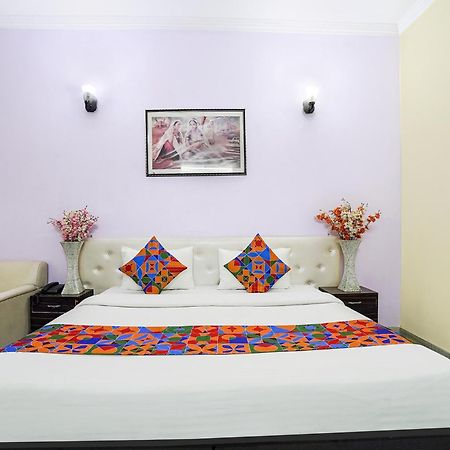 Fabexpress Ivy Inn Sector 35 Noida Eksteriør bilde