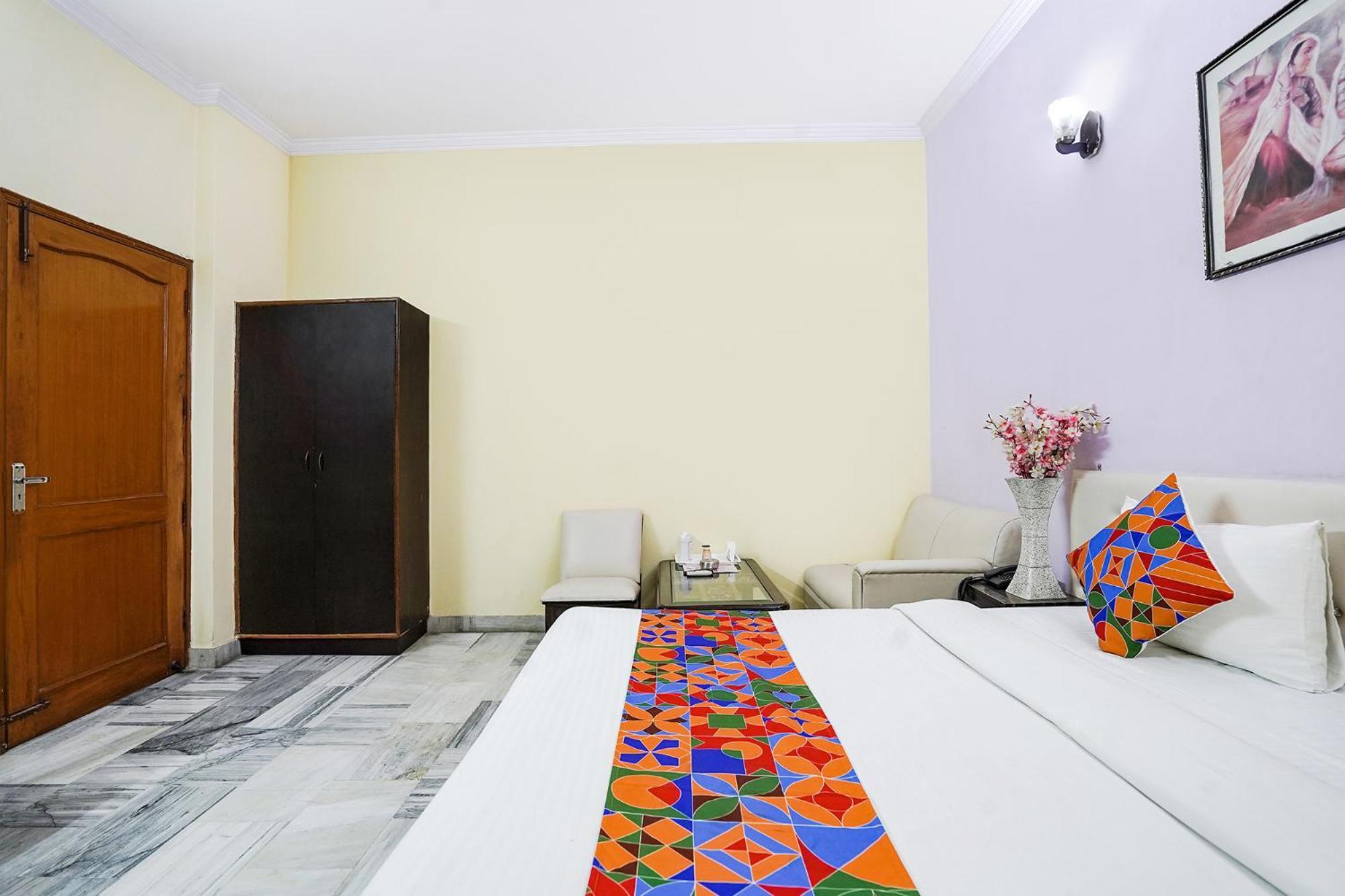 Fabexpress Ivy Inn Sector 35 Noida Eksteriør bilde